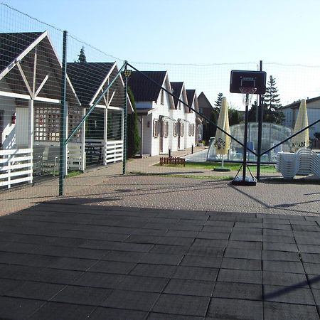 Domki Letniskowe Marzena Miedzyzdroje Exterior foto